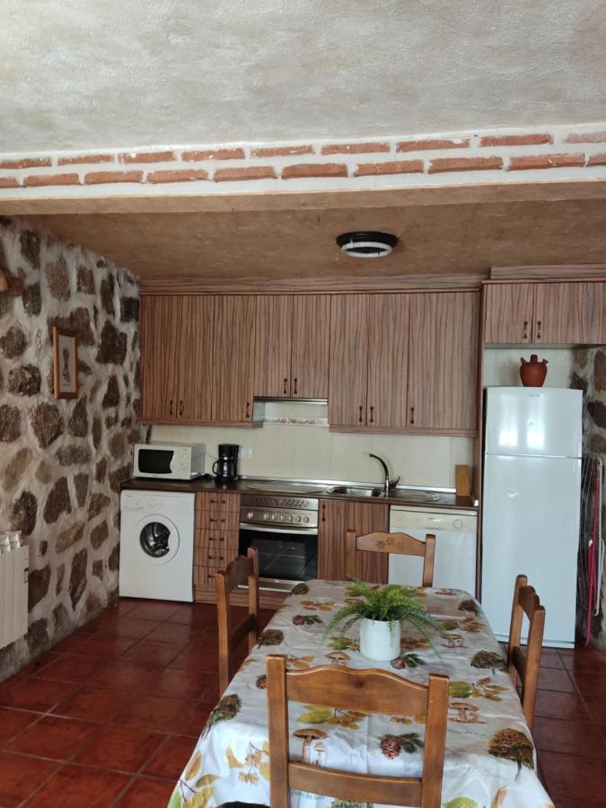 Casa Rural El Pajar Navaluenga Exterior photo